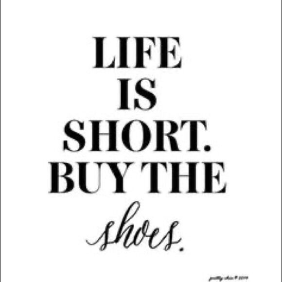 NWT Aeropostale Gold Skinny Braid T-Strap Sandals - Size 6 - Picture 9 of 9